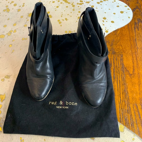 Rag & Bone Black Leather Harrow Booties - Picture 3 of 6